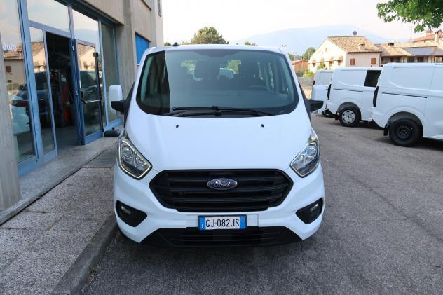 Ford Tourneo Custom 2.0 EcoBlue 170CV Trend 9p - Foto 2