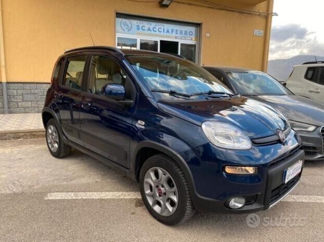 Fiat Panda 1.3 MJT 16V DPF 4x4 Climbing - Foto 2