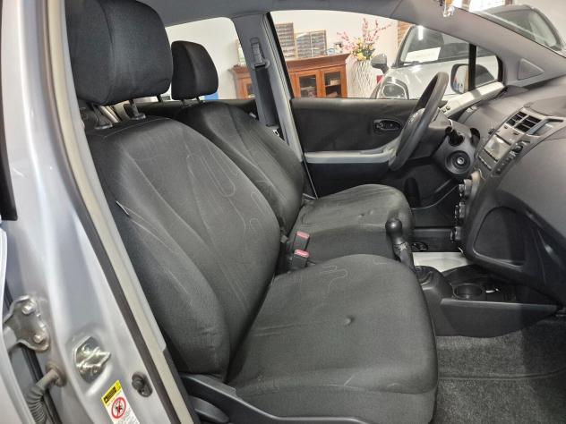 Toyota Yaris 1.0 5 porte Sol - Foto 6