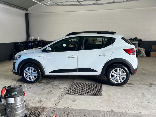 Dacia Sandero Stepway III 2021 Stepway 1.0 tce Expression Eco-g 100cv - Foto 2