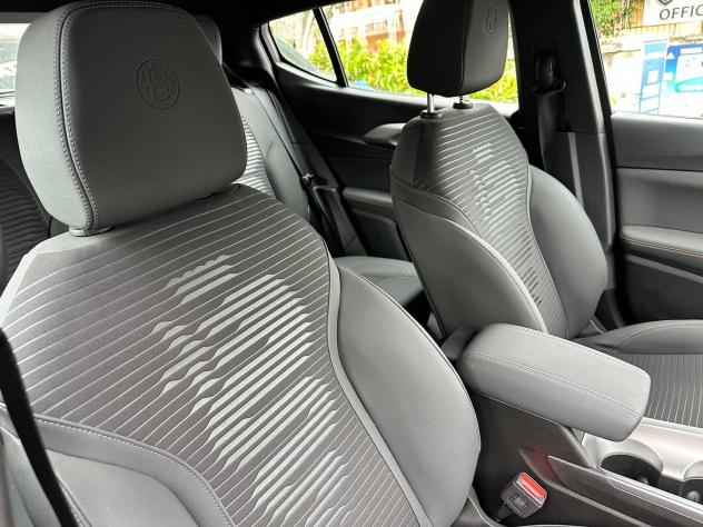 Alfa Romeo Tonale 1.6 diesel 130 CV TCT6 Sprint - Foto 9