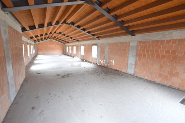 CASA AFFIANCATA di 6 vani e di 233 mq (MONTEBELLUNA) rif. PCS45D