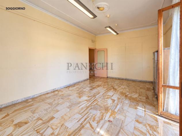 MONTARIOSO – LUMINOSO APPARTAMENTO DI 125 MQ CON TERRAZZO E ASCENSORE - Foto 11