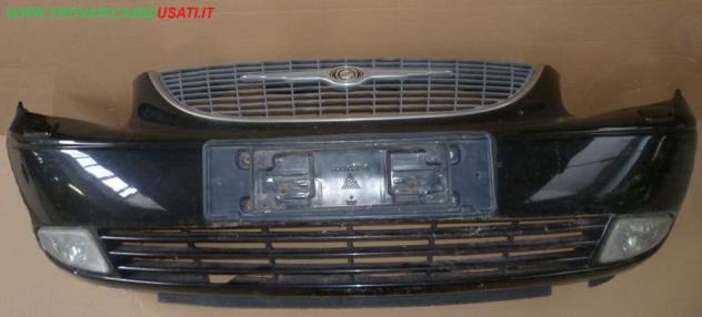 PARAURTI ANT. NERO MET. Con FENDI E LAVAFARI (Pic.Grf)  Carrozzeria  Lamierati esterni  Paraurti  Paraurti ant. CHRYSLER - VOYAGER / G.VOYAGER - 01-05