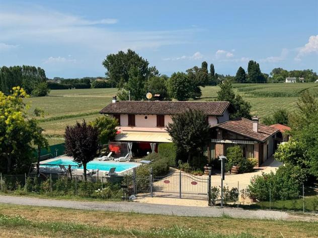 Affascinante loghino di campagna ristrutturato con piscina e ampio terreno – ideale anche per B&B o attività rurali - Foto 6