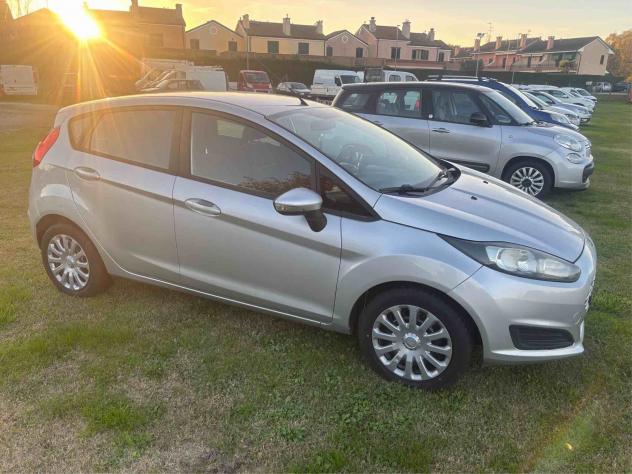 Ford Fiesta 1.5 TDCi 75CV 5 porte - Foto 6