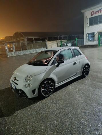 Abarth 695 1.4 T-Jet 180cv 70º Anniversario