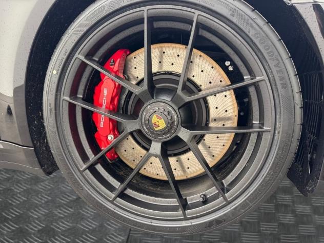 Porsche 911 911 Targa 4 GTS | IVA, BOSE, INNO, 20/21", RACE-TEX - Foto 5