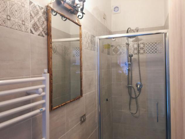 Villa di 357 m² con più di 5 locali in vendita a Porto Valtravaglia - Foto 8