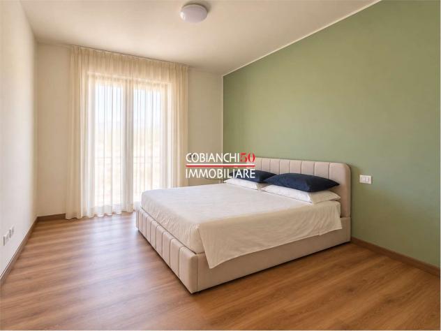 V000874 - INTRA CENTRO , AMPIO ATTICO RISTRUTTURATO 2026 CON VISTA - Foto 9