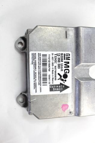 13356383 KIT AIRBAG OPEL CORSA D 1.3 D 70KW 6M 3P (2011) RICAMBIO USATO CON CENTRALINA AIRBAG, AIRBAG VOLANTE GUIDATORE, AIRBAG PASSEGGERO, CRUSCOTTO - Foto 3