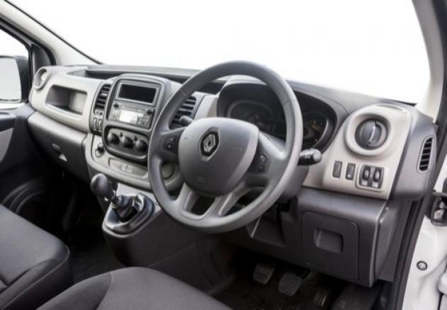 Renault Trafic T27 1.6 dci 125cv L1H1 S&S E6 - Foto 9