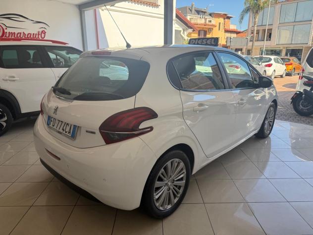 PEUGEOT 208 1.6 DIESEL DEL NORD ITA 2016 - Foto 5