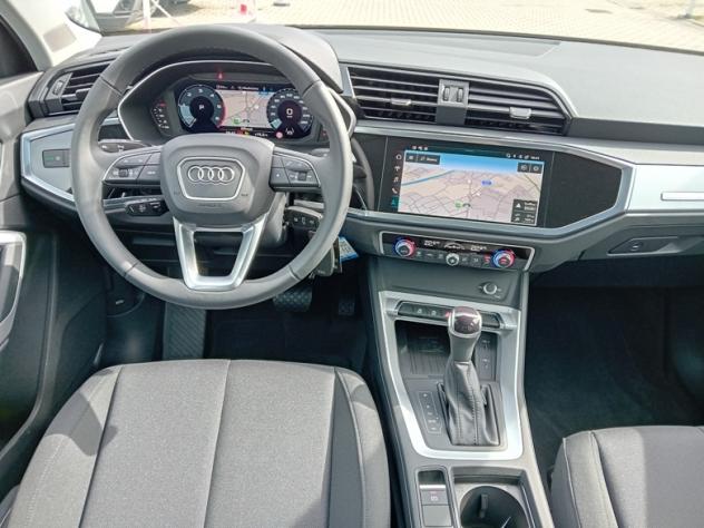 AUDI Q3 35 TDI quattro S tronic Business - Foto 3