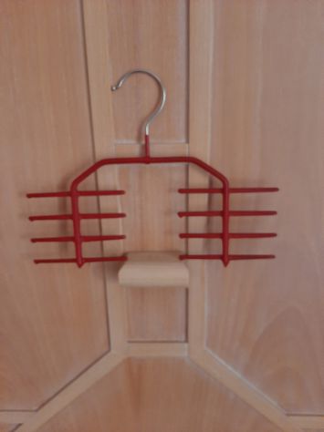 PORTA CRAVATTE IN ACCIAIO PLASTIFICATO ANTISCIVOLO - Foto 6