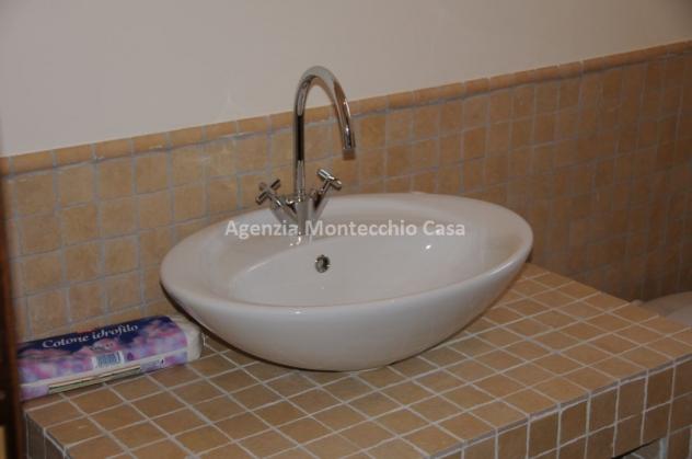 Villa singola con garage e ampio giardino esclusivo - Foto 8