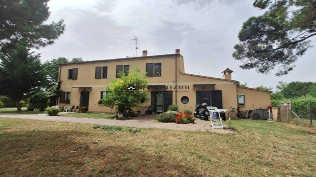 BELLOCCHI: Fano unico nel suo genere località bellocchi (chiaruccia) proponiamo la vendita di un ex casolare colonico completamente ristrutturato con - Foto 4