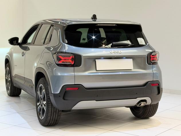 Jeep Avenger e-Hybrid 1.2 MHEV e-Hybrid Turbo Summit - Foto 4