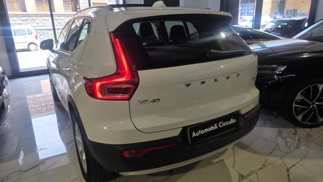 Volvo XC40 D3 Momentum - Foto 9