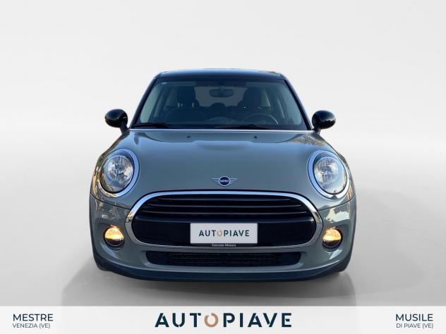 MINI Mini 5 porte Mini 5p 1.5 Cooper D Business auto - Foto 8