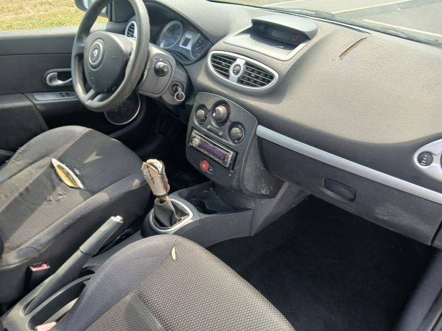 Renault Clio 1.5 Dci - Foto 6