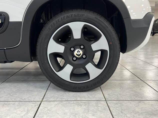 FIAT Pandina 1.0 FireFly 70cv S&S Hybrid Cross - Foto 9