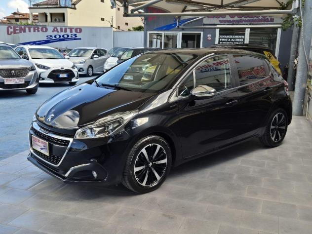 PEUGEOT - 208 - BlueHDi 100 S&S 5p. GT Line - Foto 9