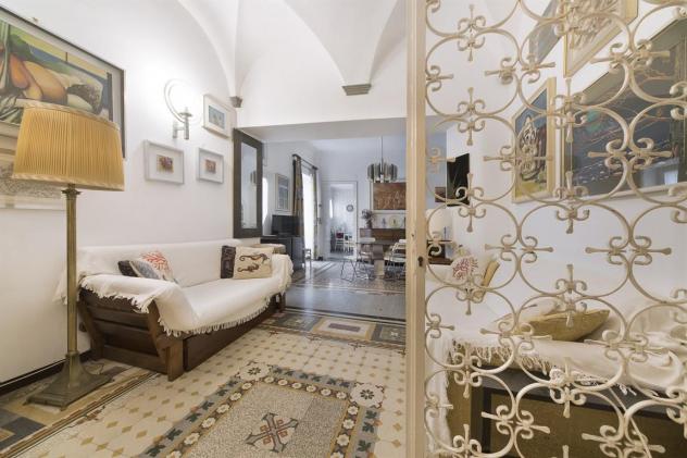 Alassio, grande appartamento con terrazzo nel budello. - Foto 5