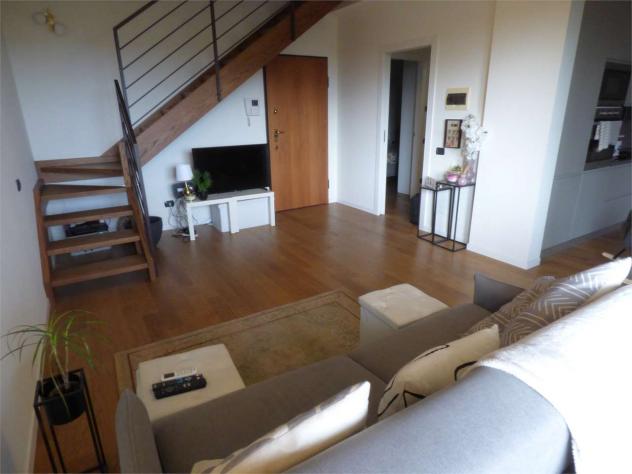 V001508 - ULTIMO PIANO DUPLEX CON TERRAZZO E BOX DOPPIO INCLUSO - Foto 7