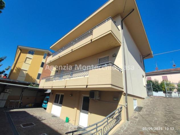 BORGO SANTA MARIA / PU – APPARTAMENTO CON TAVERNA SU CASA BIFAMILIARE (NUDA PROPRIETA') - Foto 18