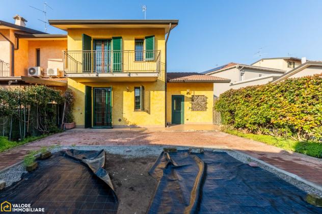 VILLA A SCHIERA di 4 vani e di 125 mq (SPINO D'ADDA) rif. 000001300 - Foto 6