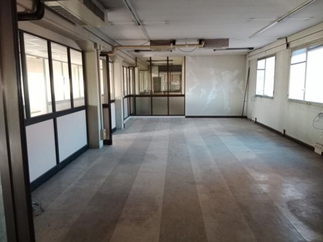 Immobile di 600 m² in affitto a Carpi