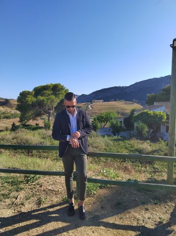 Accompagnatore per Cene, Eventi, Uscite e Weekend - Foto 2