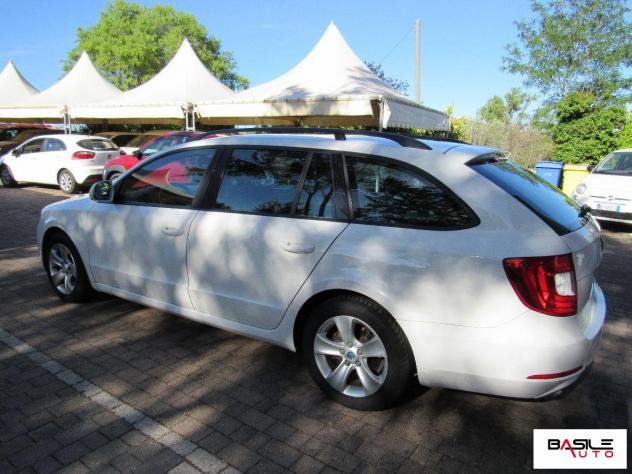 SKODA - Superb Station Wagon - 1.6 TDI CR Amb. Wag. GreenLine - Foto 6