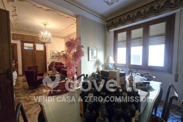 Appartamento di 166 m² con 4 locali e posto auto in vendita a Marsala - Foto 11