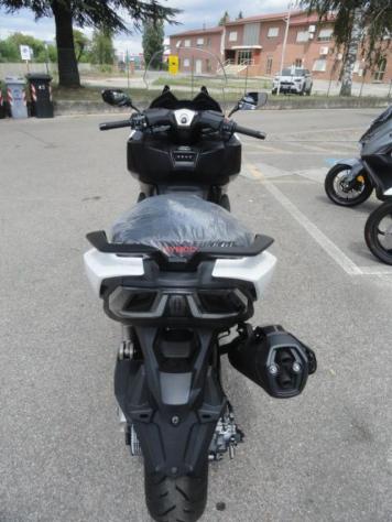 KYMCO AK 575 AK 575 Premium rif. 22647557 - Foto 7
