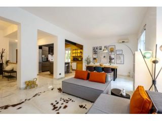 Maia - Luxury Apartment in Monteverde