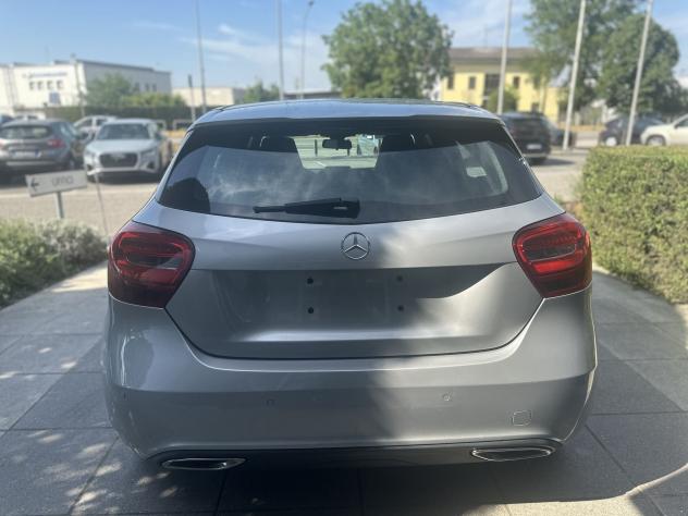 Mercedes-Benz Classe A A 220 d Business 177cv auto *17'', HARMAN KARDON, PROMO AZZURRA* - Foto 5