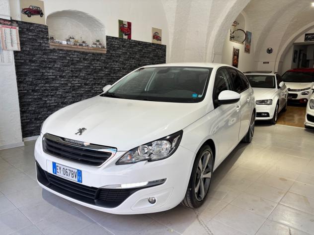 Peugeot 308 1.6 HDi 92 CV SW Allure - Foto 9