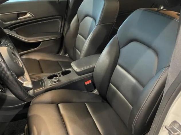 Mercedes Classe CLA (C117) CLA 200 Panorama AMG 18 'Camera 2018 - Foto 2
