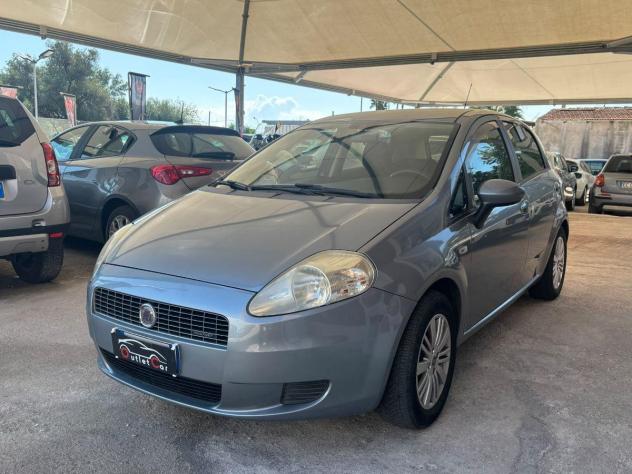 FIAT - Grande Punto - Foto 3