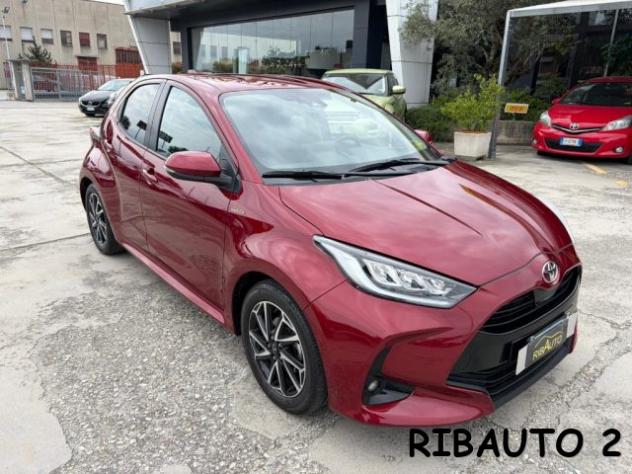 TOYOTA Yaris 1.0 5 porte Lounge Ok Neopatentato NAVI rif. 23830927 - Foto 2