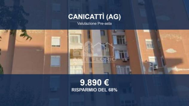 Immobile in asta di 112 m² con più di 5 locali in vendita a Canicattì