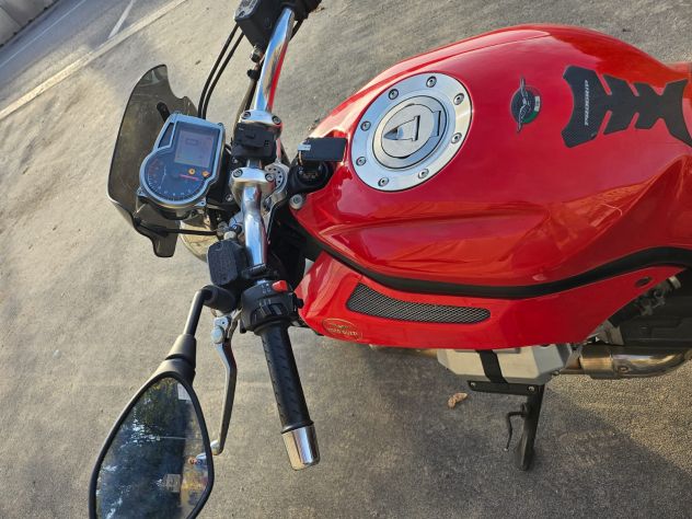 Moto Guzzi Griso 850 - 04/2009 - SOLO 8.500 km - parabrezza, borse, scarico - Foto 4