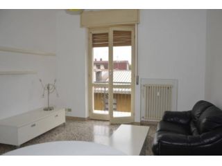 Appartamento di 72 m² con 2 locali e box auto in affitto a Gallarate