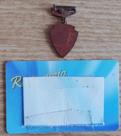 Spilla Romania,ho vario materiale da collezione e vintage - Foto 2
