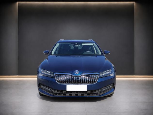 Škoda Superb Wagon 2.0 TDI EVO Executive 200 CV DSG - Foto 2