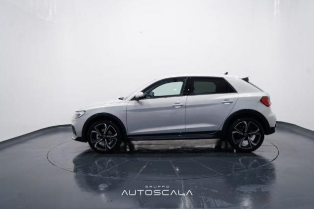 AUDI A1 allstreet 30 TFSI S-Tronic Identity Contrast rif. 23775534 - Foto 3