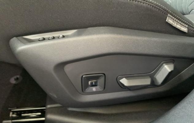 PEUGEOT 5008 Hybrid 145 e-DCS6 GT EXCLUSIVE rif. 24171035 - Foto 9