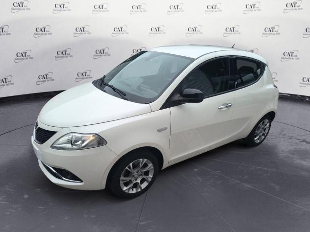 Lancia Ypsilon 1.2 Gold - Foto 5